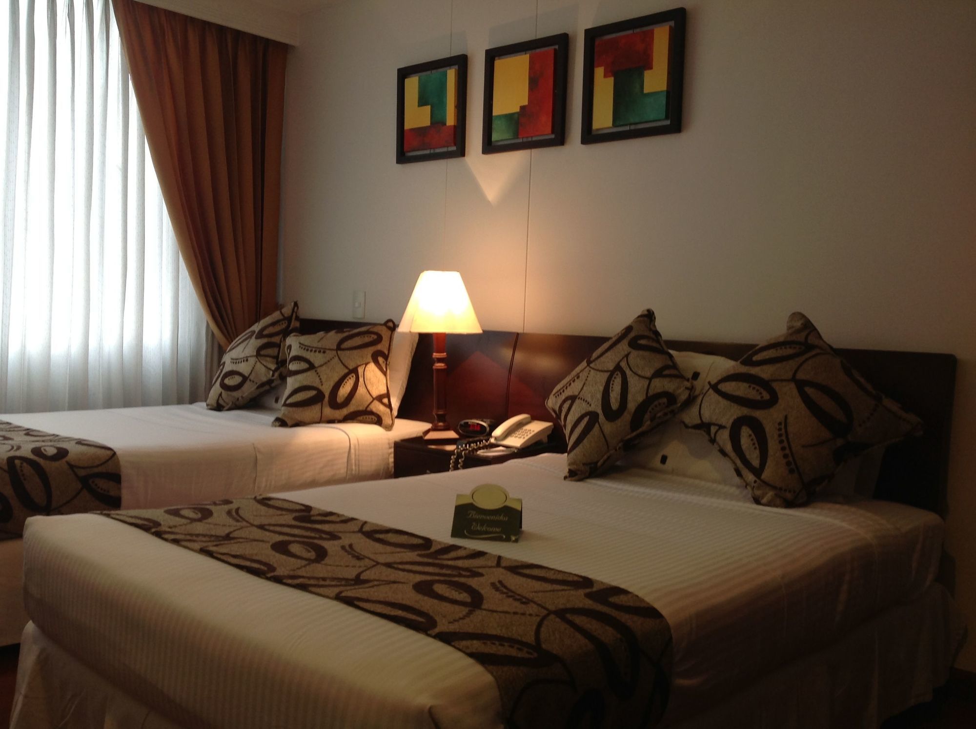 Hotel Platinum Suite Богота Экстерьер фото