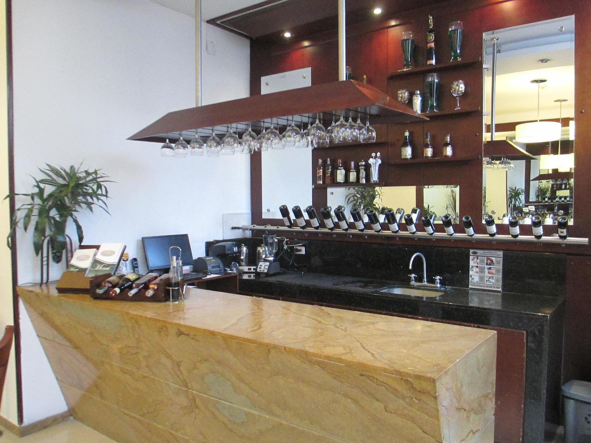 Hotel Platinum Suite Богота Экстерьер фото