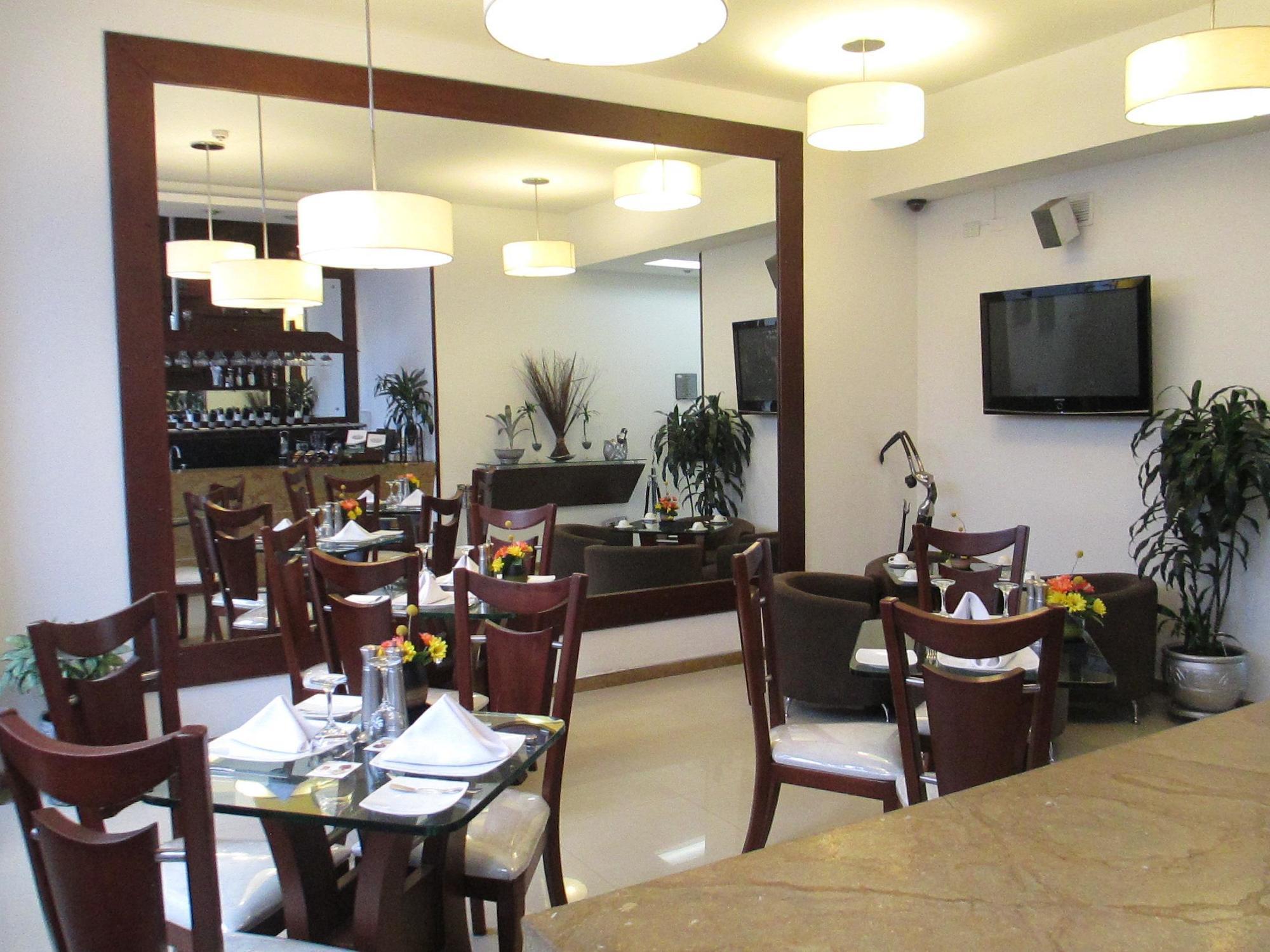 Hotel Platinum Suite Богота Экстерьер фото